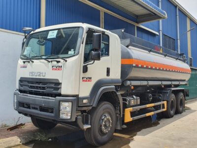 Xe Isuzu fvm cho hoa chat 18 khoi 3 scaled