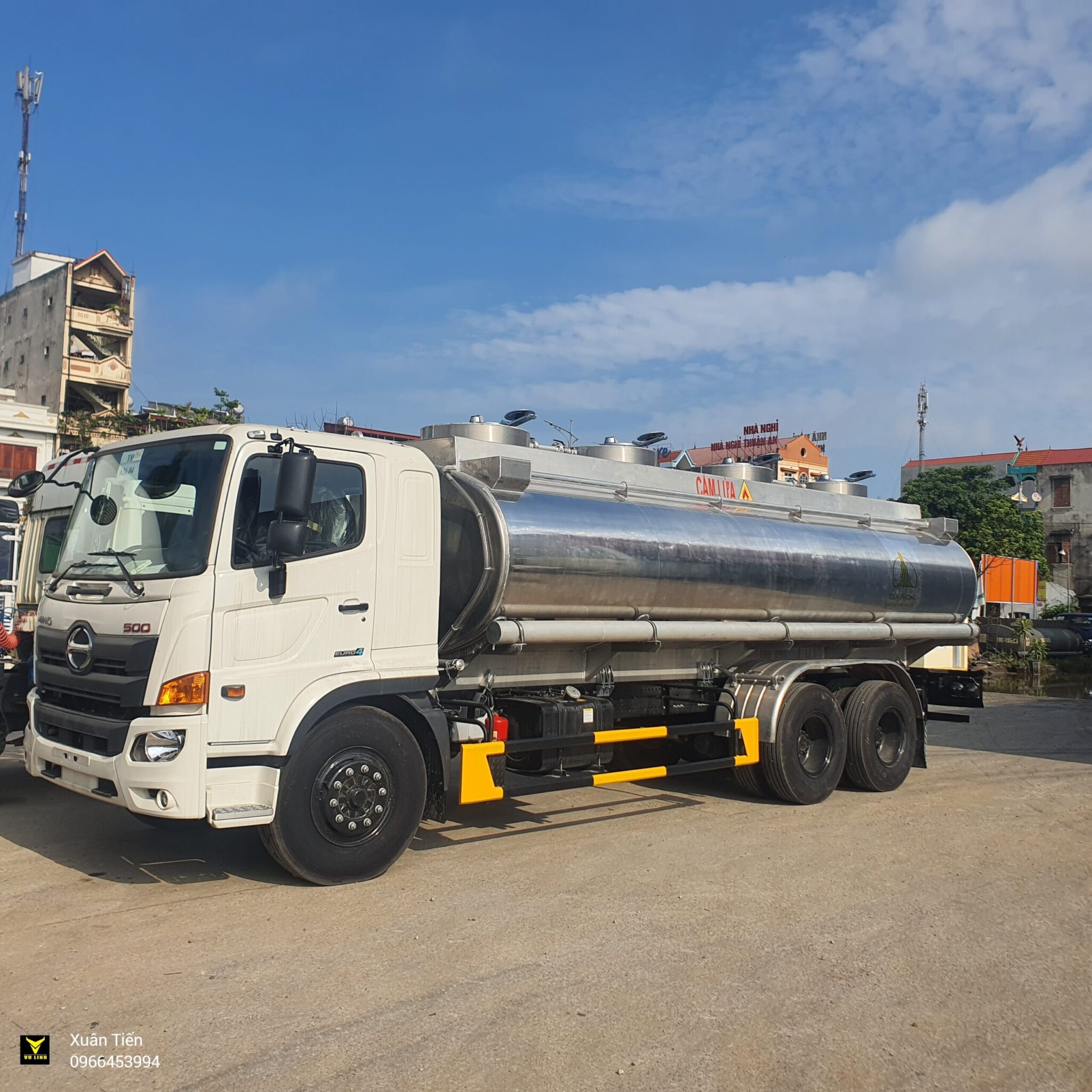 Xe Chở Xăng Dầu 20 Khối (4) Xe Cho Xang Dau 20 Khoi 4 1 scaled