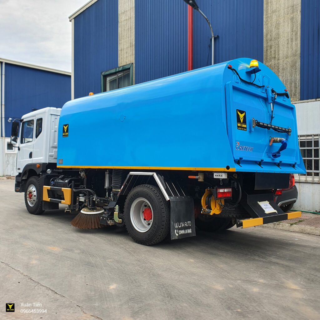 Xe Dongfeng quét đường 8 khối (3) Xe Dongfeng quet duong 8 khoi 3 scaled