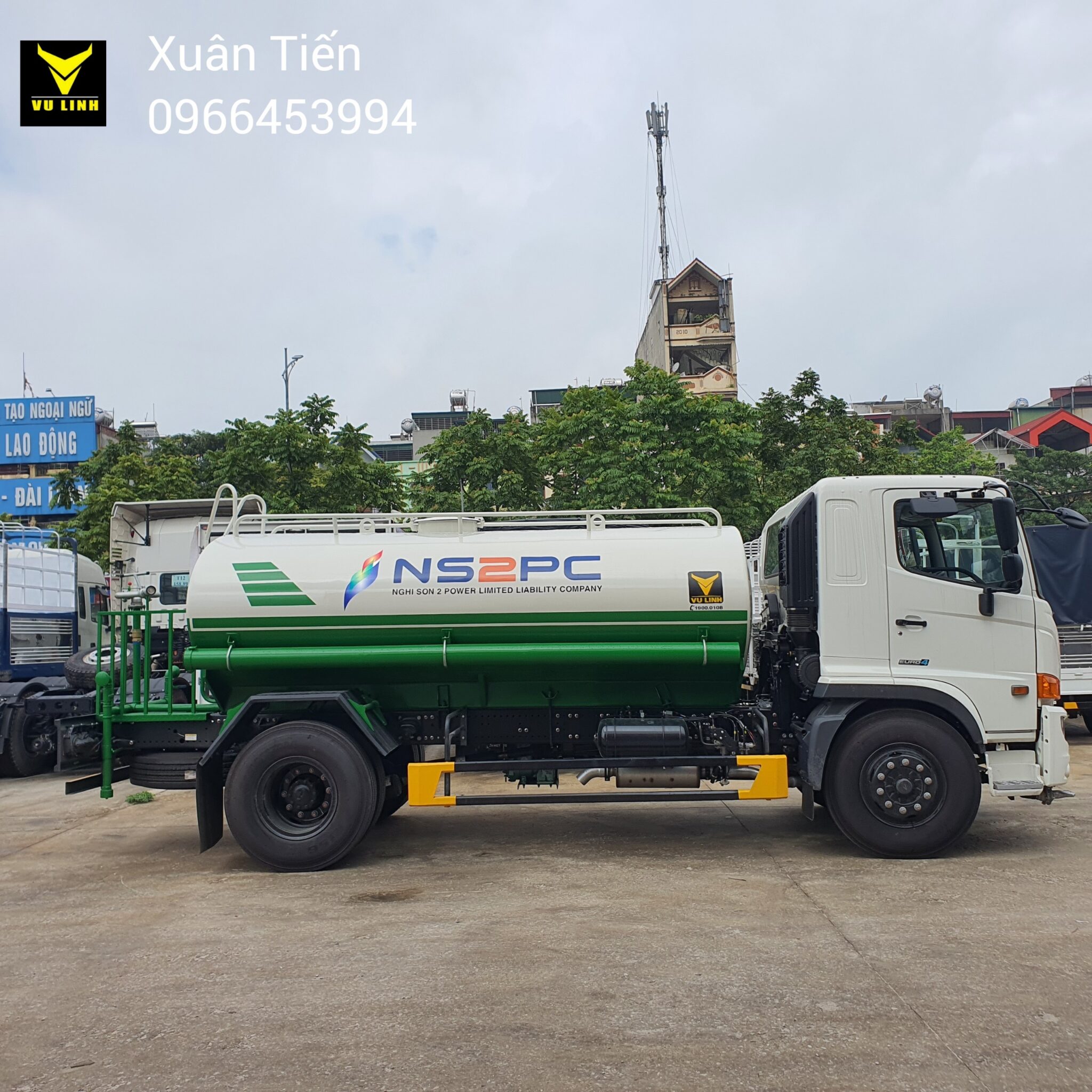 Xe Phun Nước 9 Khối (1) Xe Phun Nuoc 9 Khoi 1 1