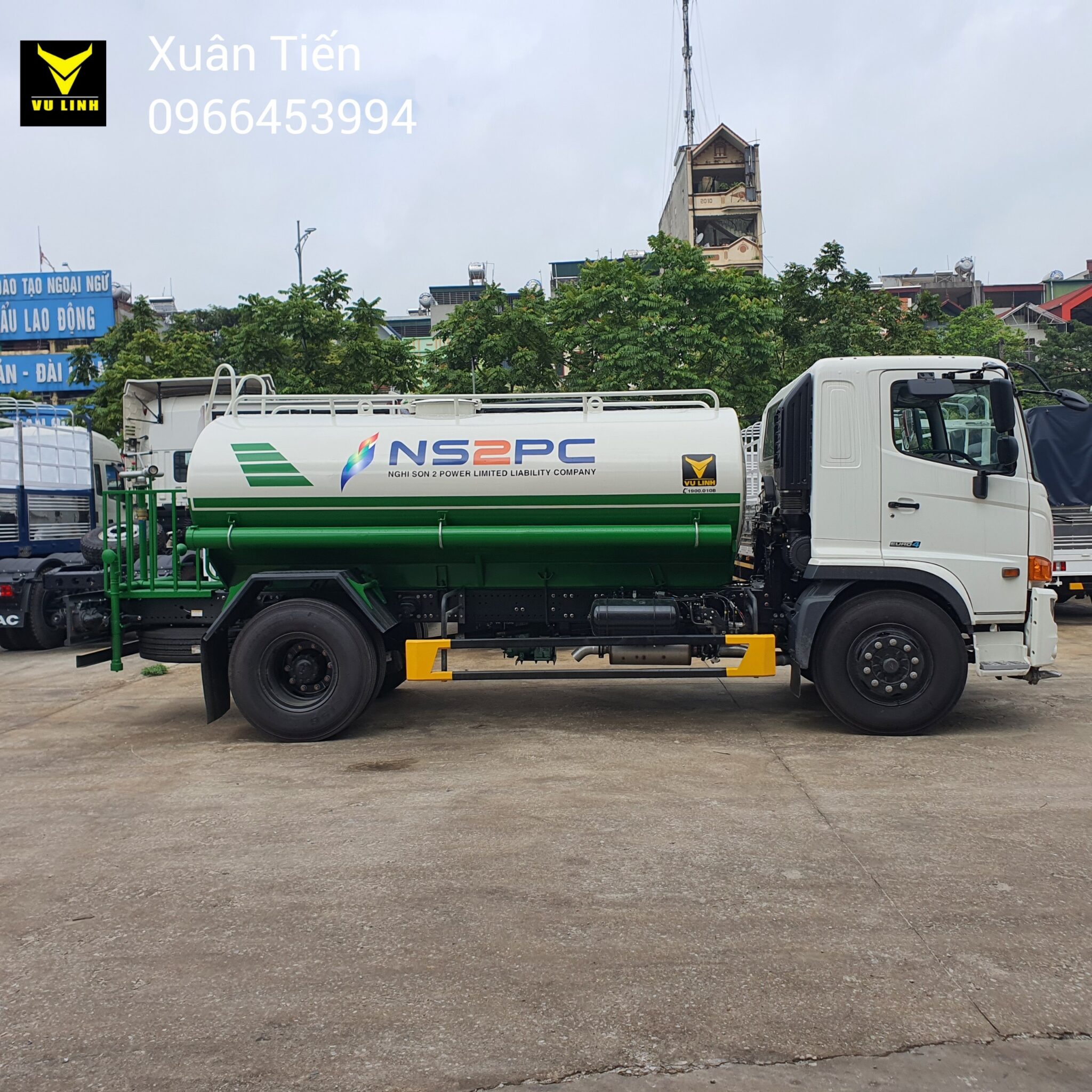 Xe Phun Nước 9 Khối (3) Xe Phun Nuoc 9 Khoi 3