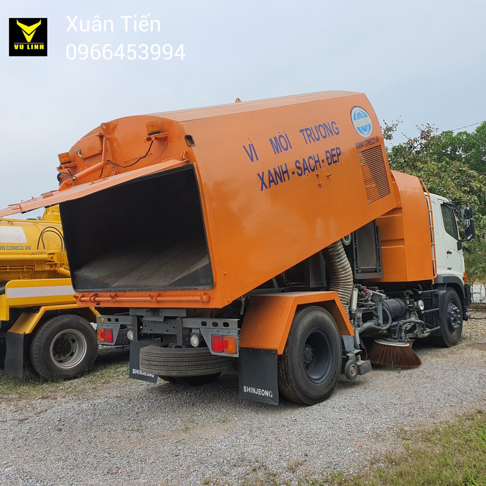 Xe Quét Đường Hino 13 Khối (1) Xe Quet Duong Hino 13 Khoi 1 scaled