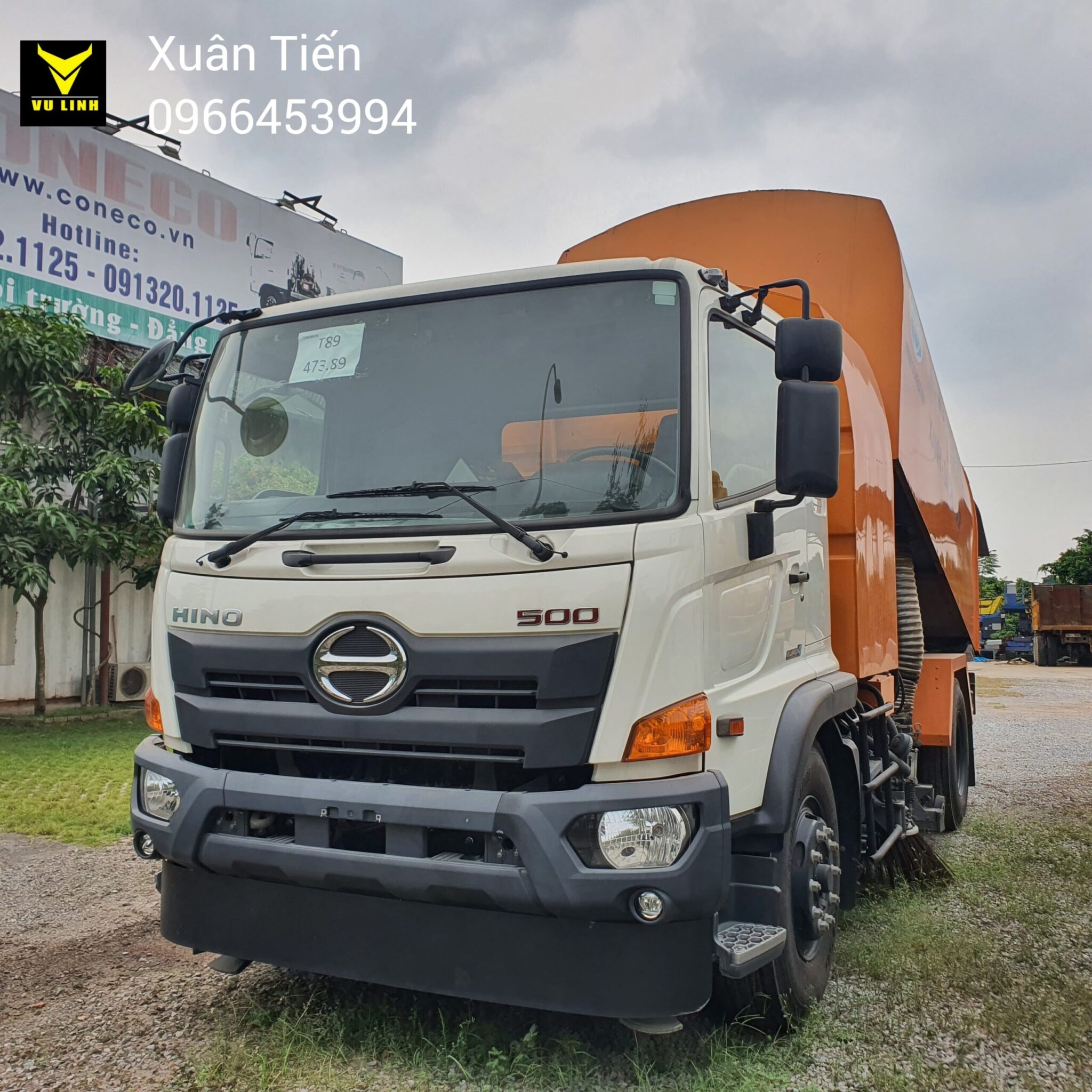 Xe Quét Đường Hino 13 Khối (3) Xe Quet Duong Hino 13 Khoi 3 scaled