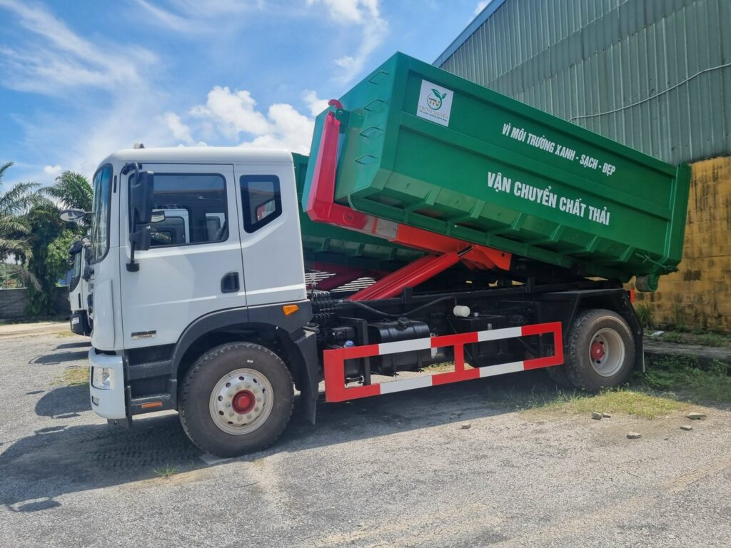 Xe Hooklift Dongfeng 14 khối (10) Xe Hooklift Dongfeng 14 khoi 10