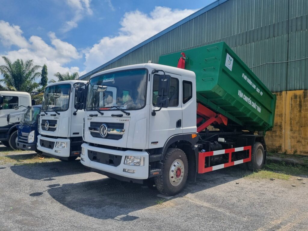 Xe Hooklift Dongfeng 14 khối (4) Xe Hooklift Dongfeng 14 khoi 4