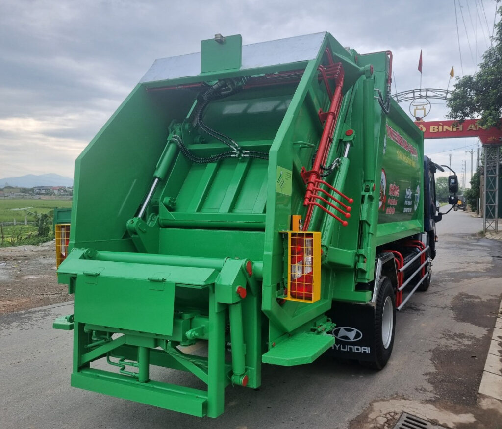 Xe ép rác JMC 10 khối (4) Xe ep rac JMC 10 khoi 4