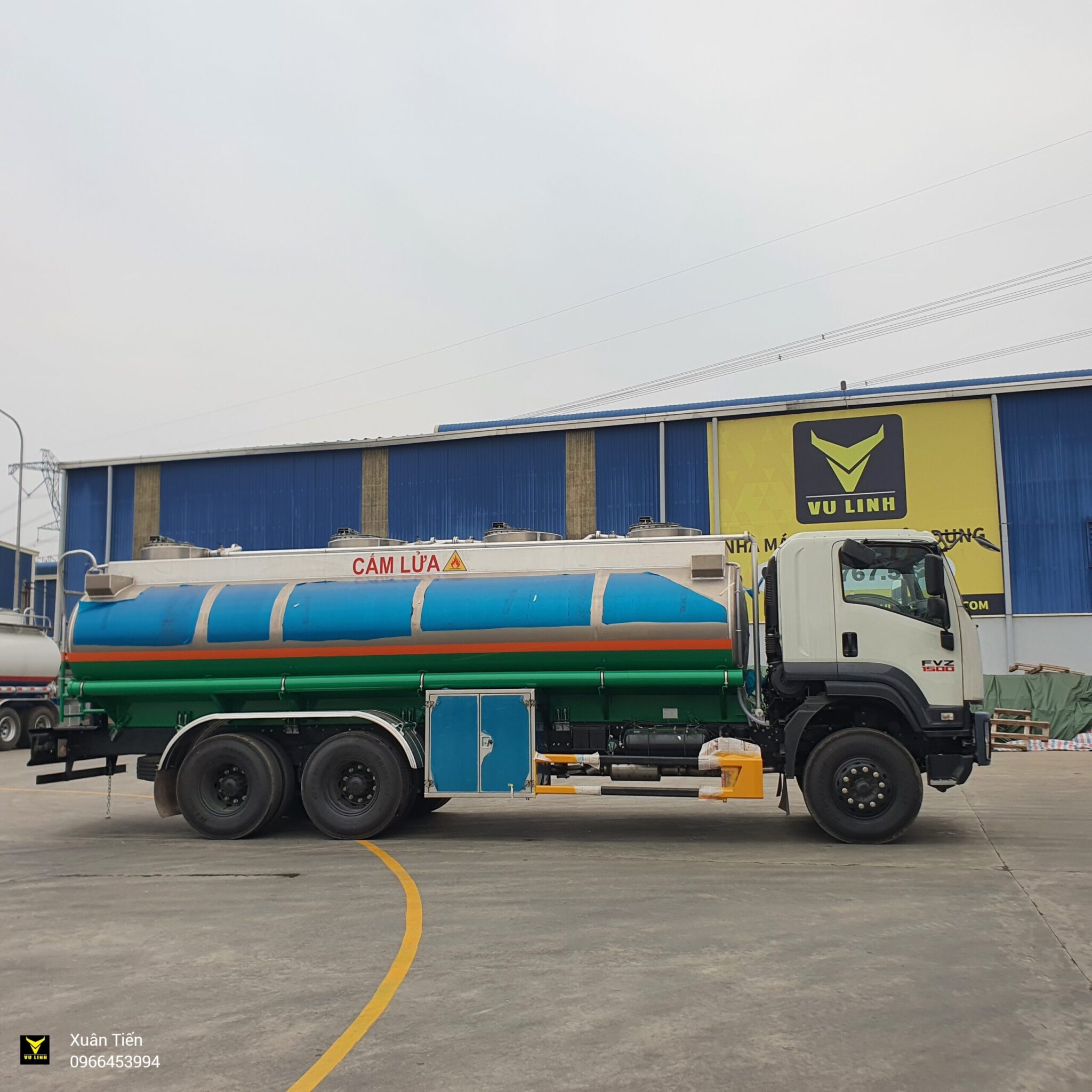 Xe Isuzu Chở Xăng 20 Khối (2) Xe Isuzu Cho Xang 20 Khoi 2 scaled