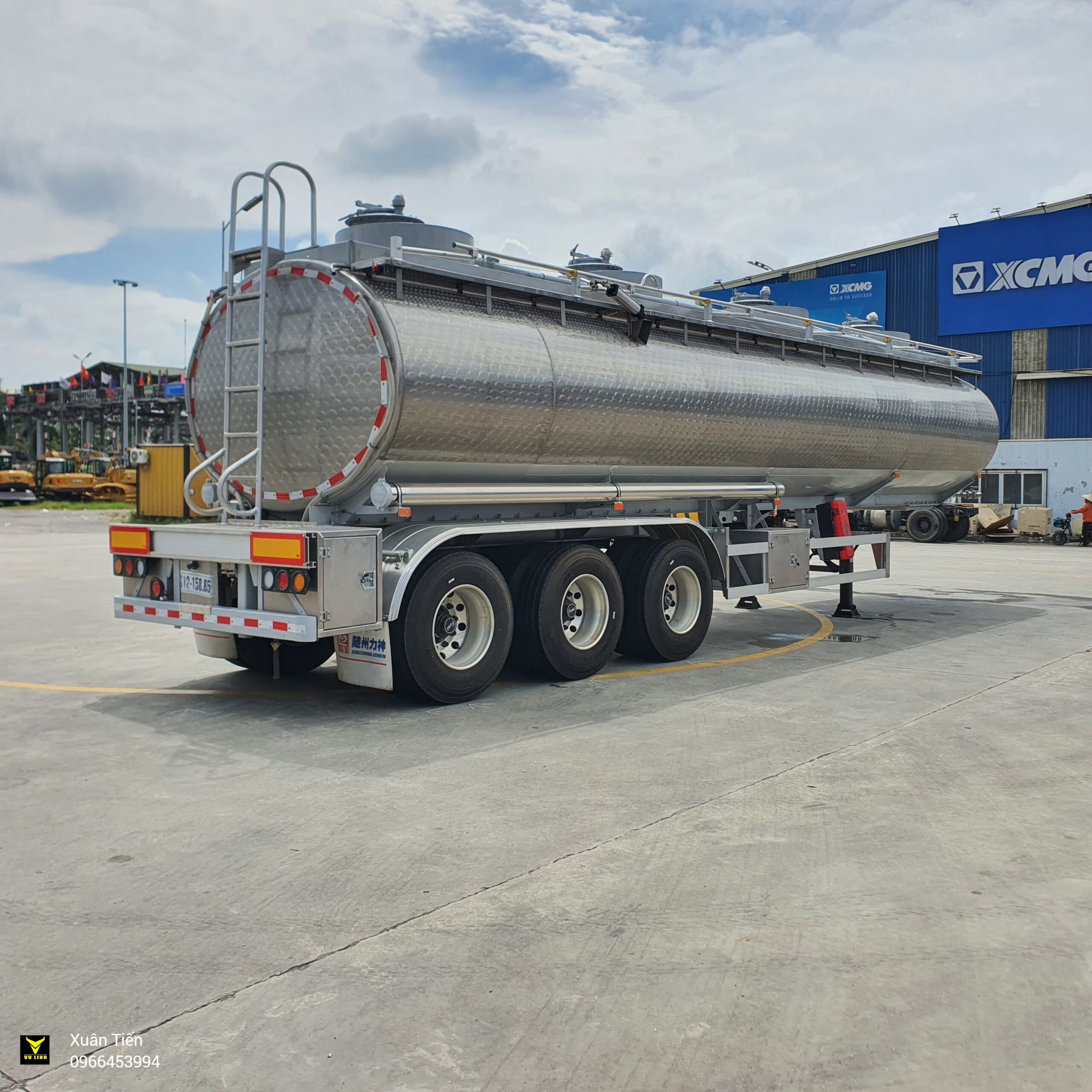Sơ mi rơ mooc bồn chở Methanol 38 khối (1) So mi ro mooc bon cho Methanol 38 khoi 1 scaled