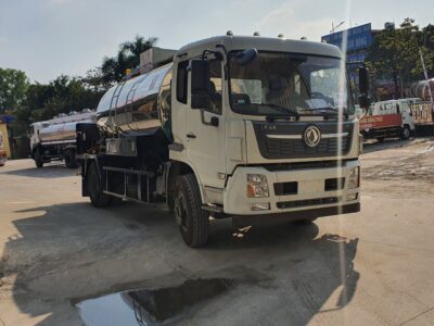 Xe bon Dongfeng rai nhua duong 7 khoi 2