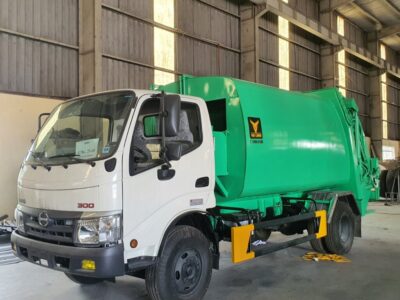 xe ep rac hino 6 khoi 3